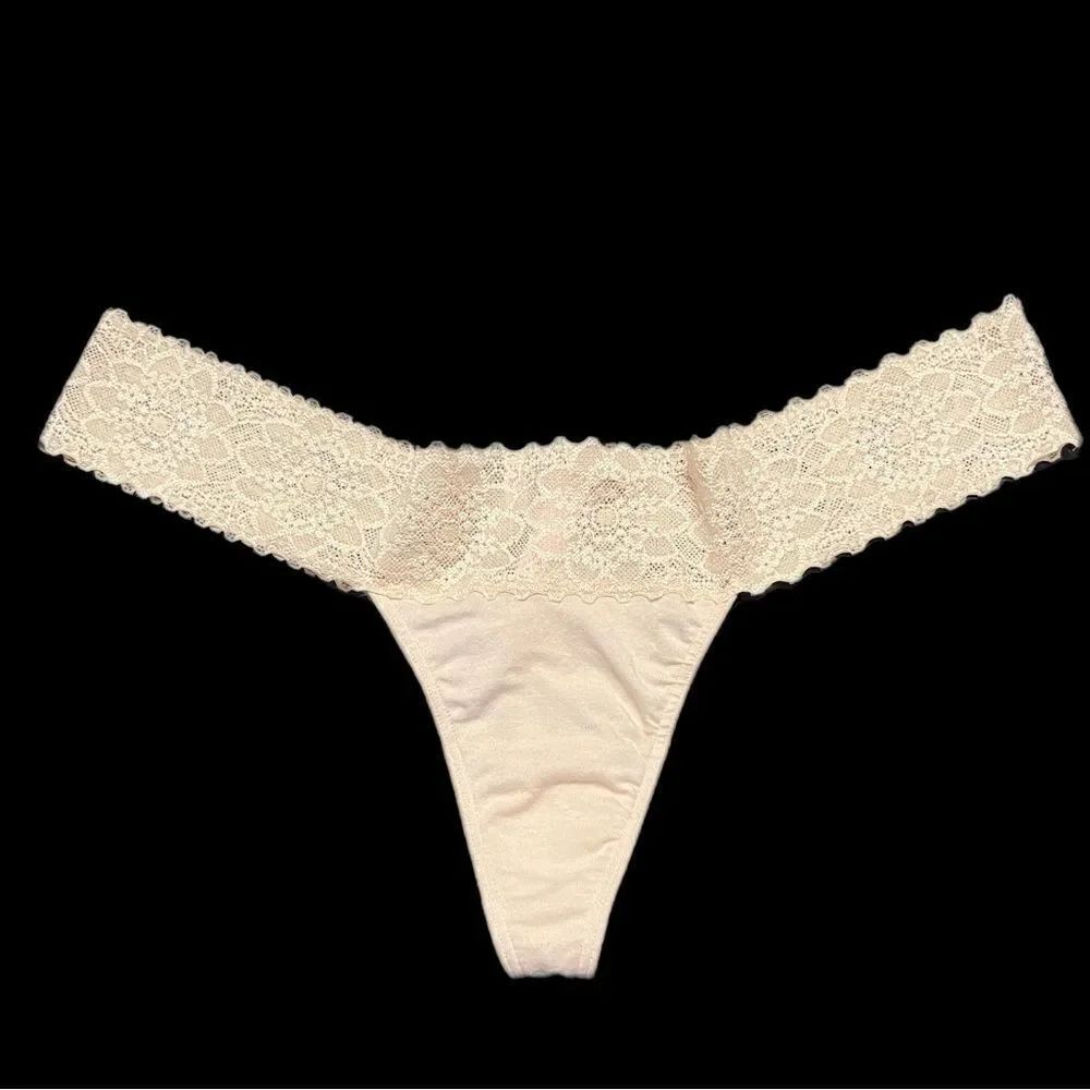 Victoria’s Secret Pink Extra Low Rise Cotton Lace Waist thong panty Beige Large